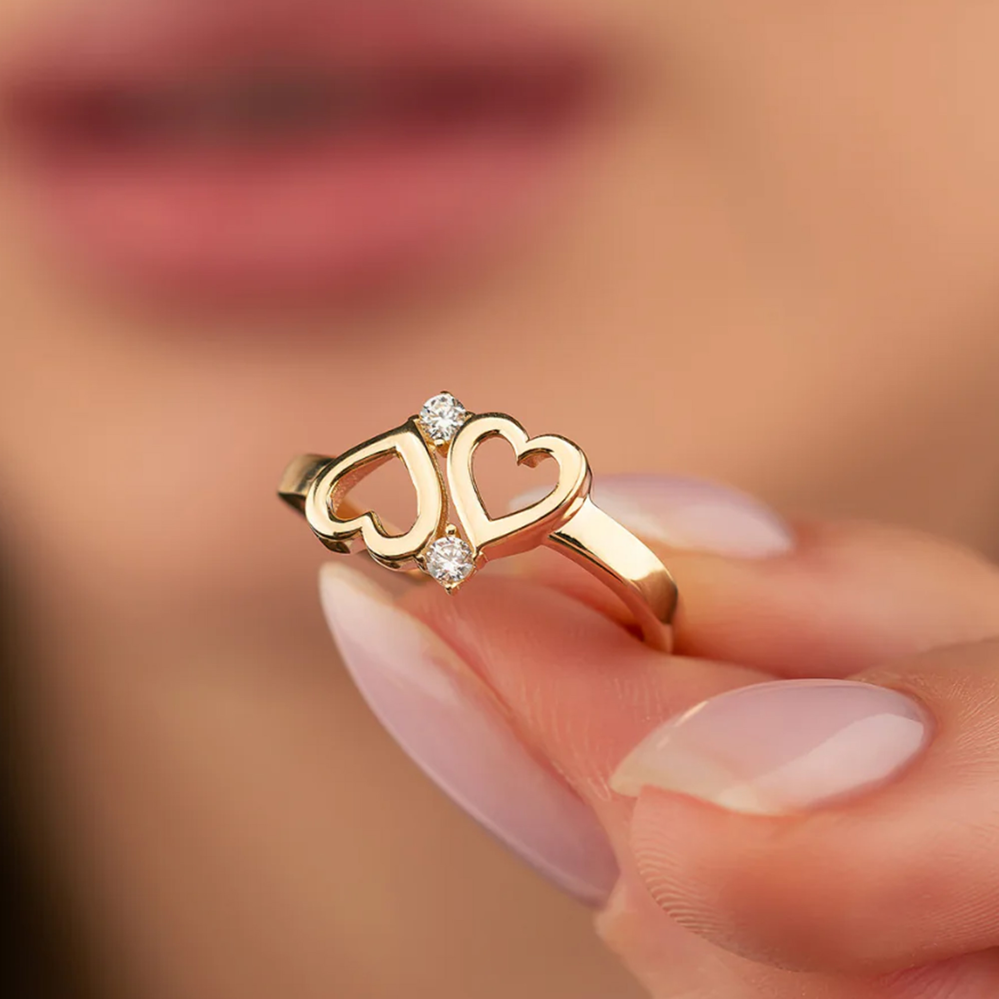 14-ayar-ikiz-kalpli-tasli-altin-yuzuk-1